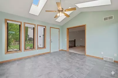8813 Nelson Crossing, Verona, WI 53593 - Photo 16