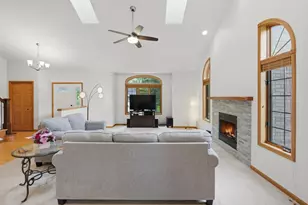 8813 Nelson Crossing, Verona, WI 53593 - Photo 14