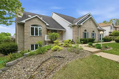 8813 Nelson Crossing, Verona, WI 53593 - Photo 2