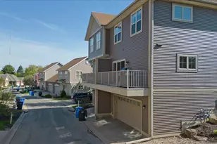 14 Sinatra Way, Fitchburg, WI 53711 - Photo 38