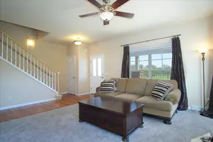 14 Sinatra Way, Fitchburg, WI 53711 - Photo 4