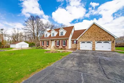 413 Park Street, Cambridge, WI 53523 - Photo 68