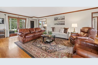 413 Park Street, Cambridge, WI 53523 - Photo 4