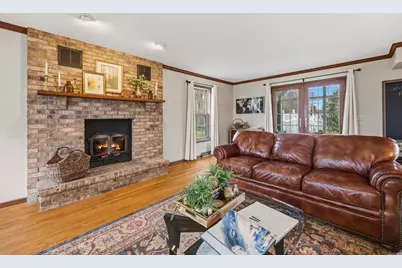 413 Park Street, Cambridge, WI 53523 - Photo 6