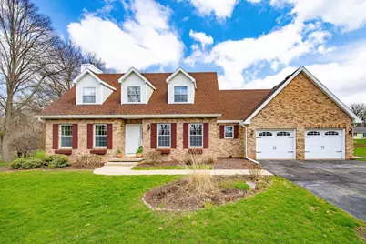 413 Park Street, Cambridge, WI 53523 - Photo 2