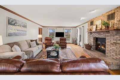 413 Park Street, Cambridge, WI 53523 - Photo 8