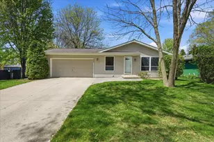3502 Old Gate Rd, Madison, WI 53704 - Photo 1