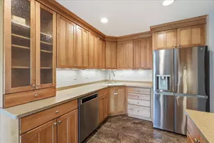 3502 Old Gate Rd, Madison, WI 53704 - Photo 6