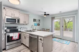 227 Canyon Rd, Wisconsin Dells, WI 53965 - Photo 6