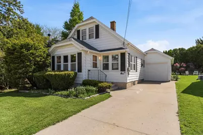 717 University Avenue, Beaver Dam, WI 53916 - Photo 20