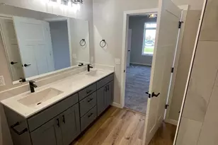 827 Vineyard Dr, Cambridge, WI 53523 - Photo 28