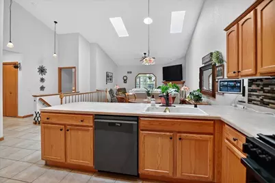 1198 Sawyer Way, Sun Prairie, WI 53590 - Photo 28
