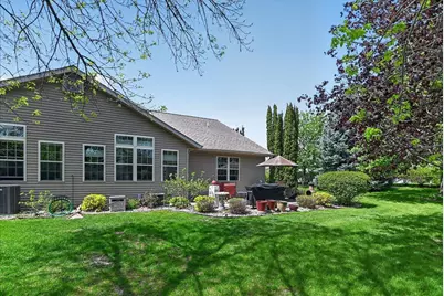 1198 Sawyer Way, Sun Prairie, WI 53590 - Photo 8