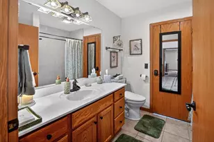 1198 Sawyer Way, Sun Prairie, WI 53590 - Photo 16