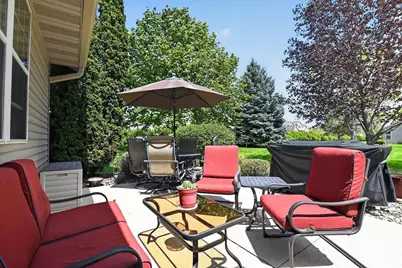 1198 Sawyer Way, Sun Prairie, WI 53590 - Photo 6