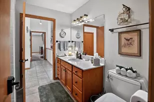 1198 Sawyer Way, Sun Prairie, WI 53590 - Photo 18