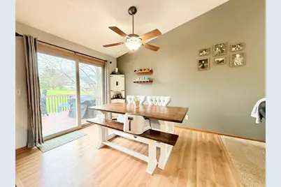 516 Mohawk Trail, DeForest, WI 53532 - Photo 8