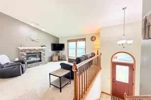 516 Mohawk Trail, DeForest, WI 53532 - Photo 14