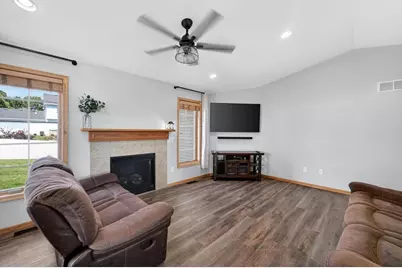 1216 Temple Drive, Mount Horeb, WI 53572 - Photo 4