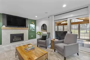 1525 Windfield Way, Middleton, WI 53562 - Photo 16