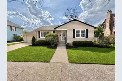 20 Ringold Street, Janesville, WI 53545 - Photo 1