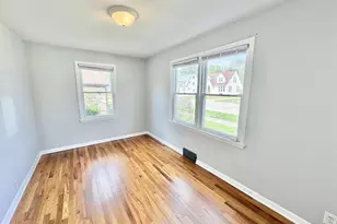 20 S Ringold St, Janesville, WI 53545 - Photo 12