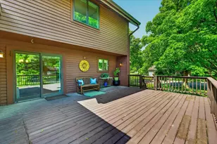 7301 Sawmill Rd, Madison, WI 53717 - Photo 16