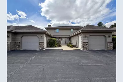N4142 Pine Street #4, Brodhead, WI 53520 - Photo 2