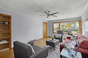 2138 E Johnson St, Madison, WI 53704 - Photo 6