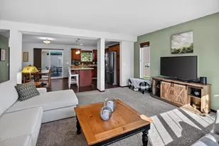 448 Galileo Dr, Madison, WI 53718 - Photo 6