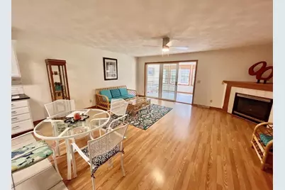 1086 Stonewood Crossing, Sun Prairie, WI 53590 - Photo 10