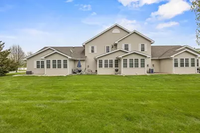 1086 Stonewood Crossing, Sun Prairie, WI 53590 - Photo 46