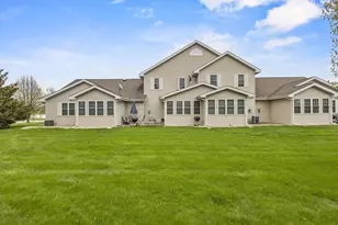 1086 Stonewood Crossing, Sun Prairie, WI 53590 - Photo 46