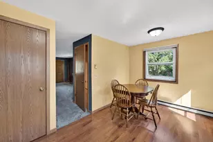 207 Brookwood Dr, Mount Horeb, WI 53572 - Photo 10