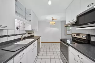 5548 Century Ave, Middleton, WI 53562 - Photo 12