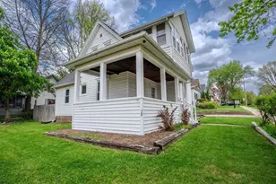 403 1st St, Baraboo, WI 53913 - Photo 6
