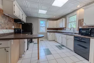 403 1st St, Baraboo, WI 53913 - Photo 18