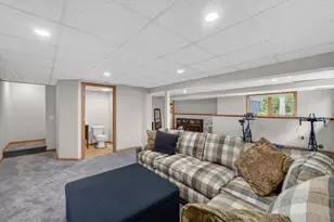 2877 Larkspur Ln, Fitchburg, WI 53711 - Photo 30