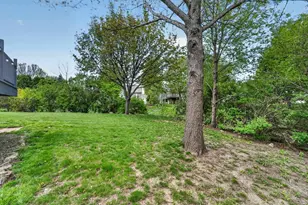 2877 Larkspur Ln, Fitchburg, WI 53711 - Photo 36