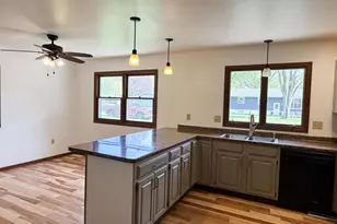1214 Hillcrest Rd, Black Earth, WI 53515 - Photo 12