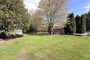 1214 Hillcrest Rd, Black Earth, WI 53515 - Photo 6
