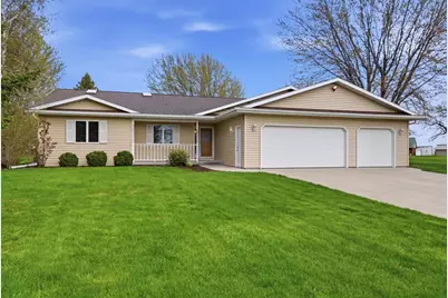 310 Forest Street, Fox Lake, WI 53933 - Photo 2