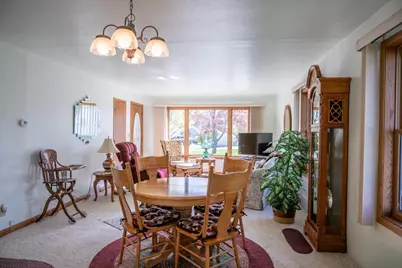 305 Arlington Avenue, Mauston, WI 53948 - Photo 8