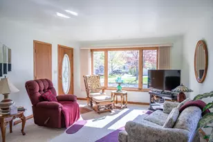 305 Arlington Ave, Mauston, WI 53948 - Photo 6