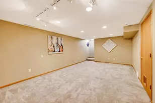 668 Ruxton Ridge Dr, Sun Prairie, WI 53590 - Photo 26