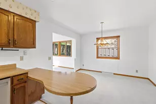 506 Valley Rd, Madison, WI 53714 - Photo 24