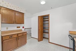506 Valley Rd, Madison, WI 53714 - Photo 20