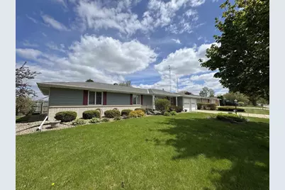 1404 29th Avenue, Monroe, WI 53566 - Photo 2