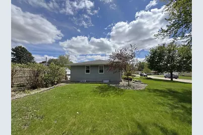 1404 29th Avenue, Monroe, WI 53566 - Photo 4