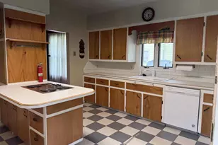 924 Euclid Ave, Beloit, WI 53511 - Photo 8